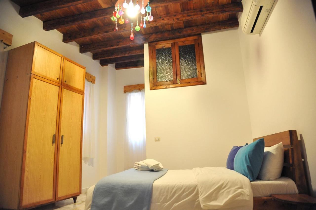 Tyre Boutique Apartments Экстерьер фото